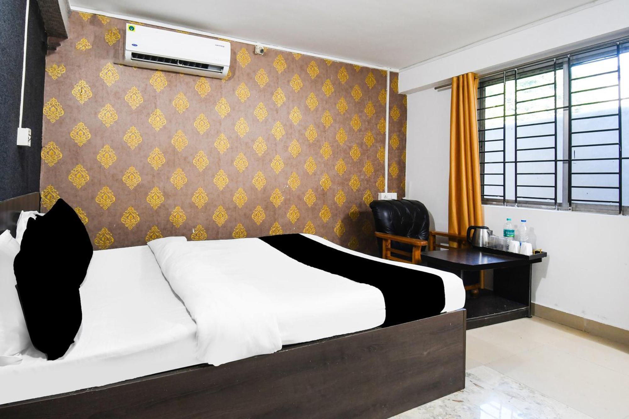 Super Hotel O Champasari Siliguri Formerly Four Fox Suits Panchanai Buitenkant foto