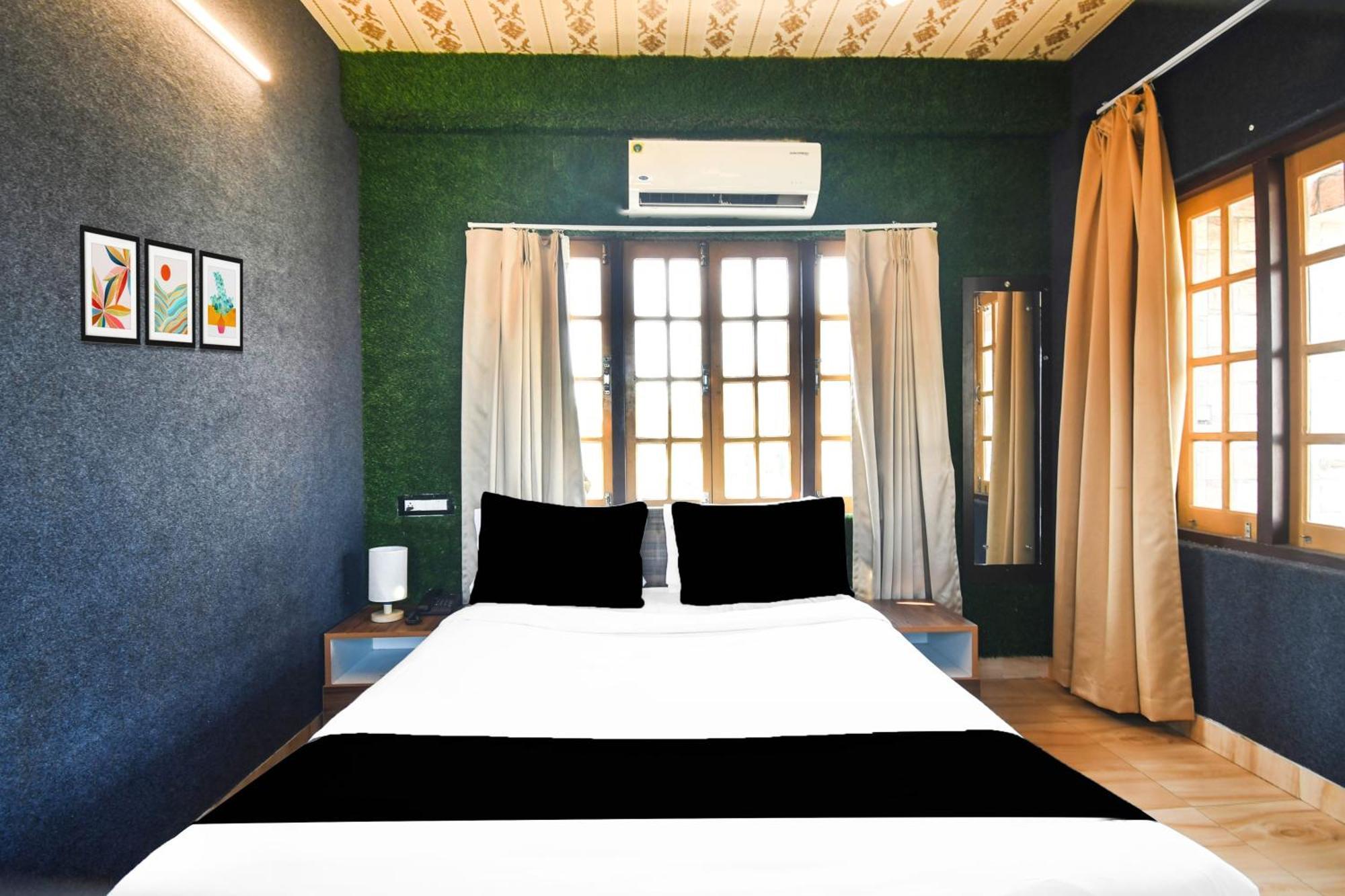 Super Hotel O Champasari Siliguri Formerly Four Fox Suits Panchanai Buitenkant foto