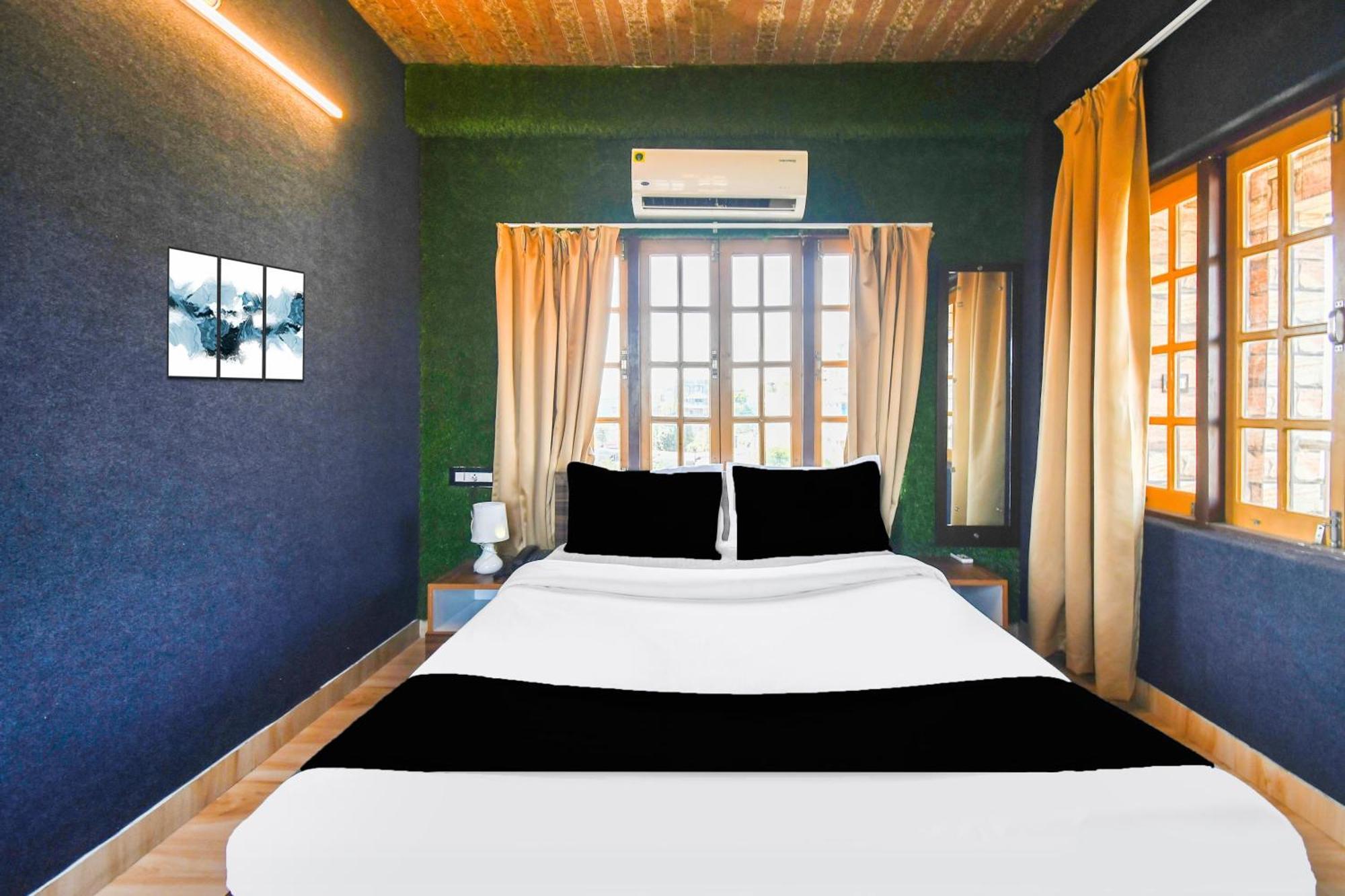 Super Hotel O Champasari Siliguri Formerly Four Fox Suits Panchanai Buitenkant foto