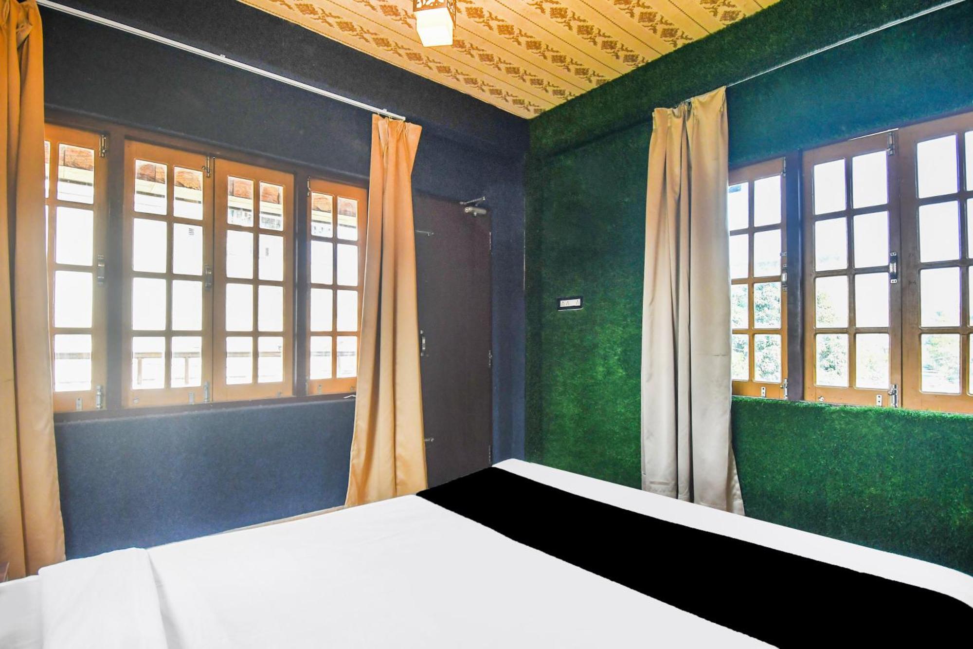 Super Hotel O Champasari Siliguri Formerly Four Fox Suits Panchanai Buitenkant foto