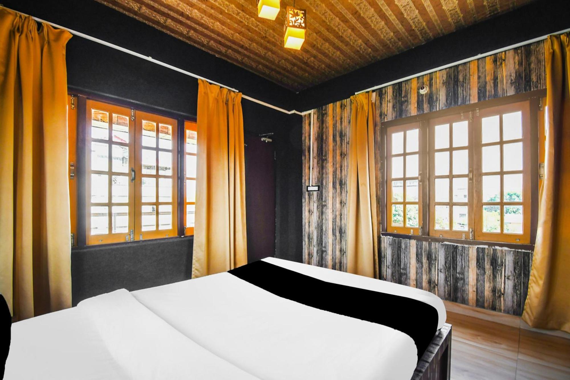 Super Hotel O Champasari Siliguri Formerly Four Fox Suits Panchanai Buitenkant foto