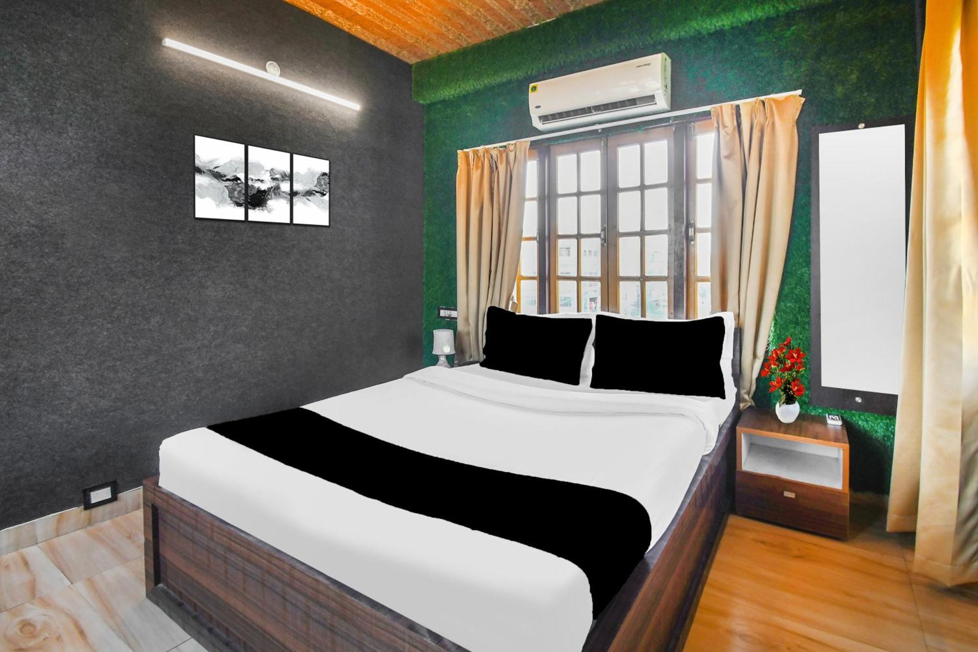 Super Hotel O Champasari Siliguri Formerly Four Fox Suits Panchanai Buitenkant foto