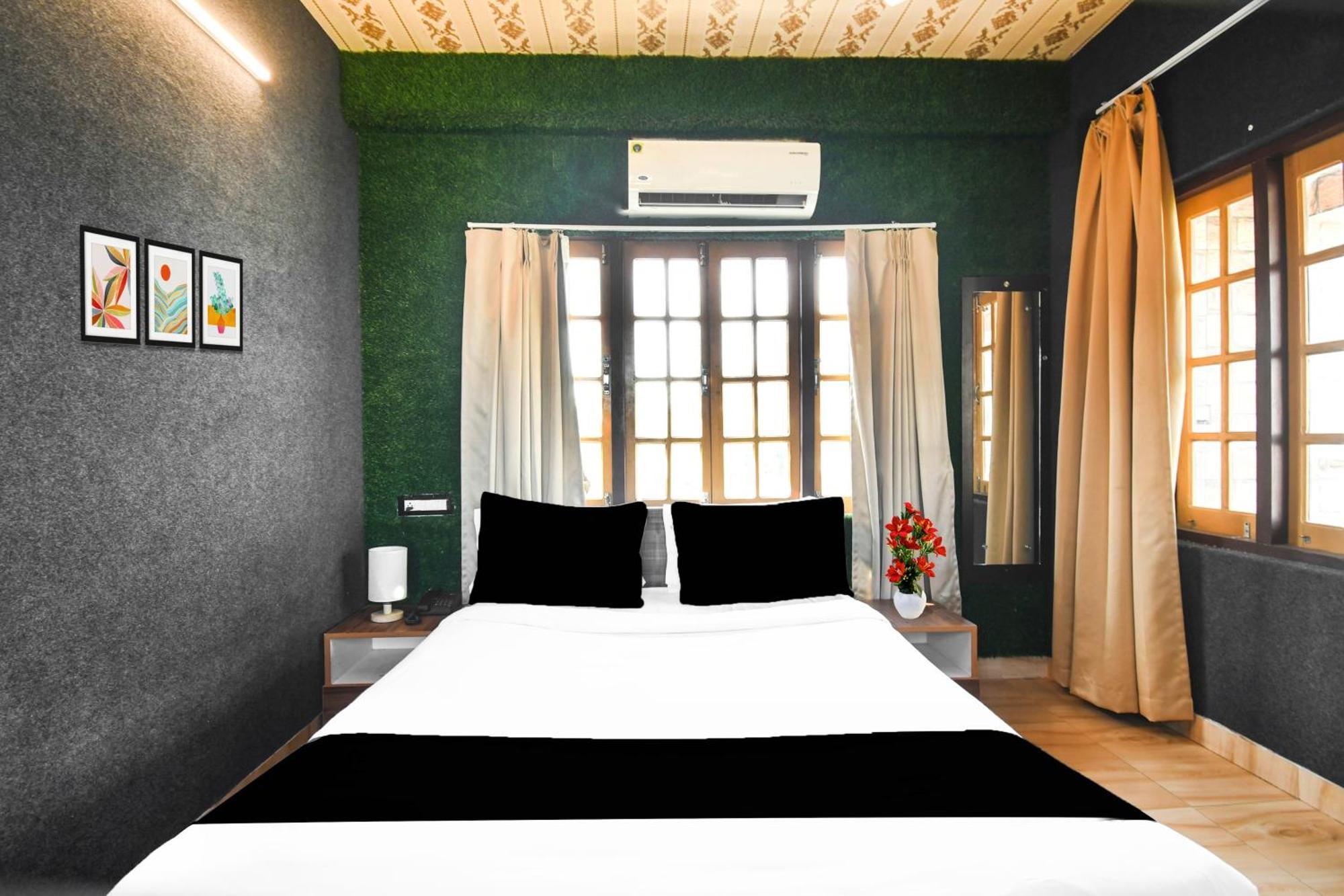 Super Hotel O Champasari Siliguri Formerly Four Fox Suits Panchanai Buitenkant foto